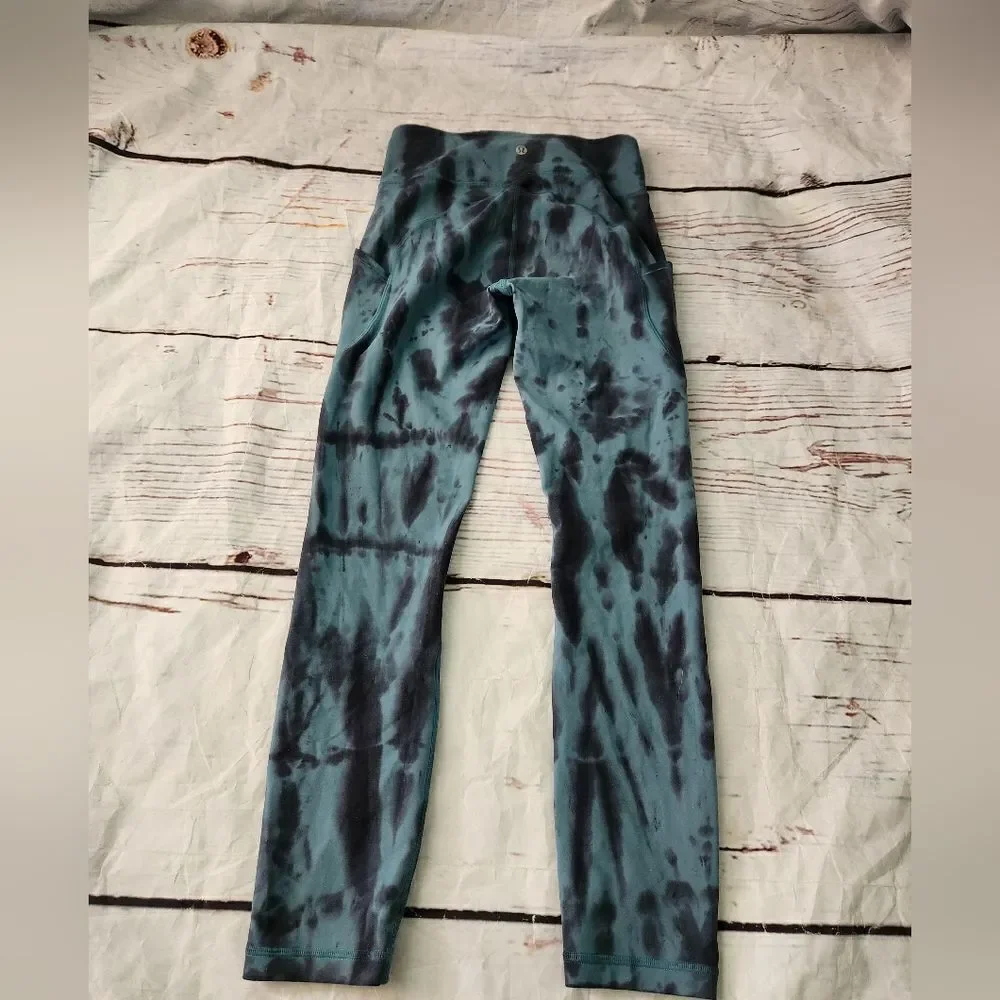 Lululemon Invigorate‎ High Rise Tight 25